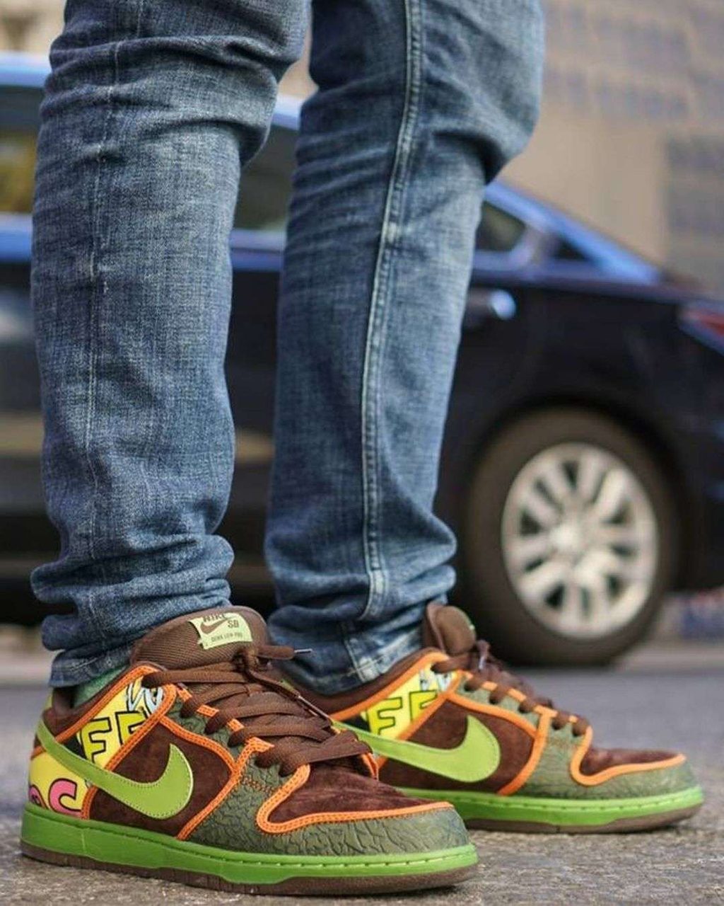 WHAT MAKES THE PERFECT SNEAKER COLLABORATION?