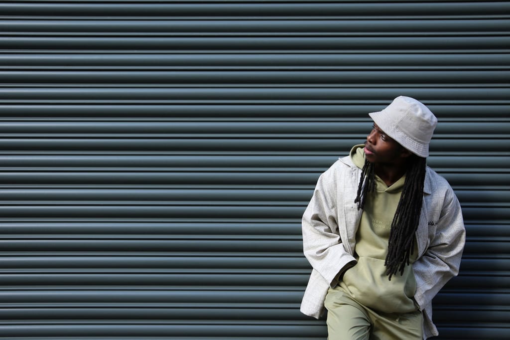 NEONE The Wonderer