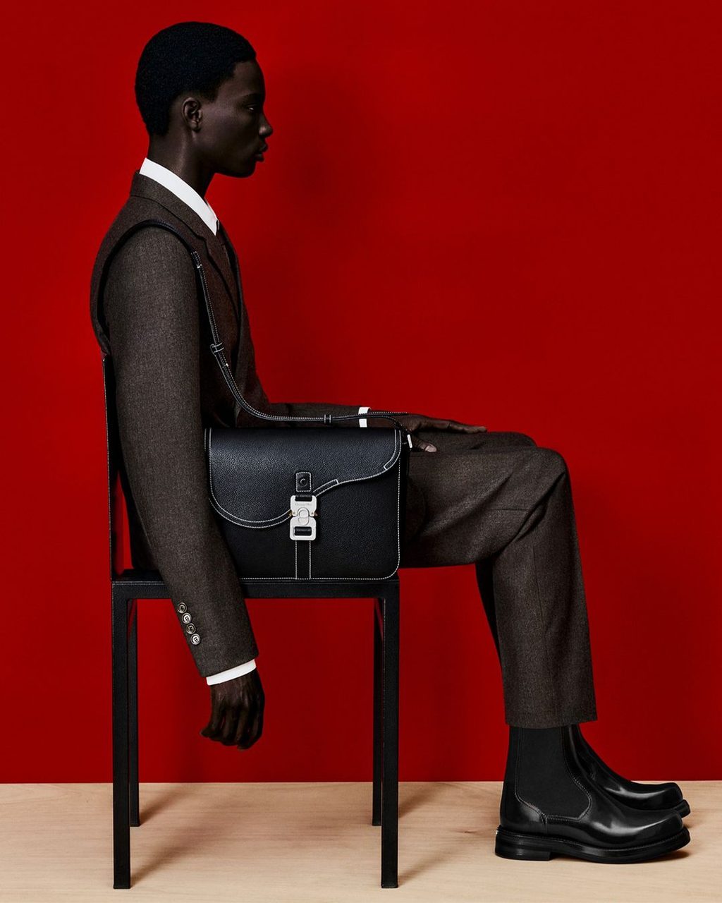 DIOR’S GIVING GIZA & PLAYING DEAD WITH SUPREME: YOUR MONDAY BRIEFING