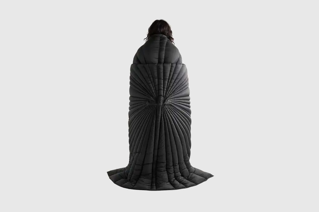 WE HAVE OFFICIALLY ENTERED THE DUNE ERA, HERE’S HOW TO DRESS FOR IT