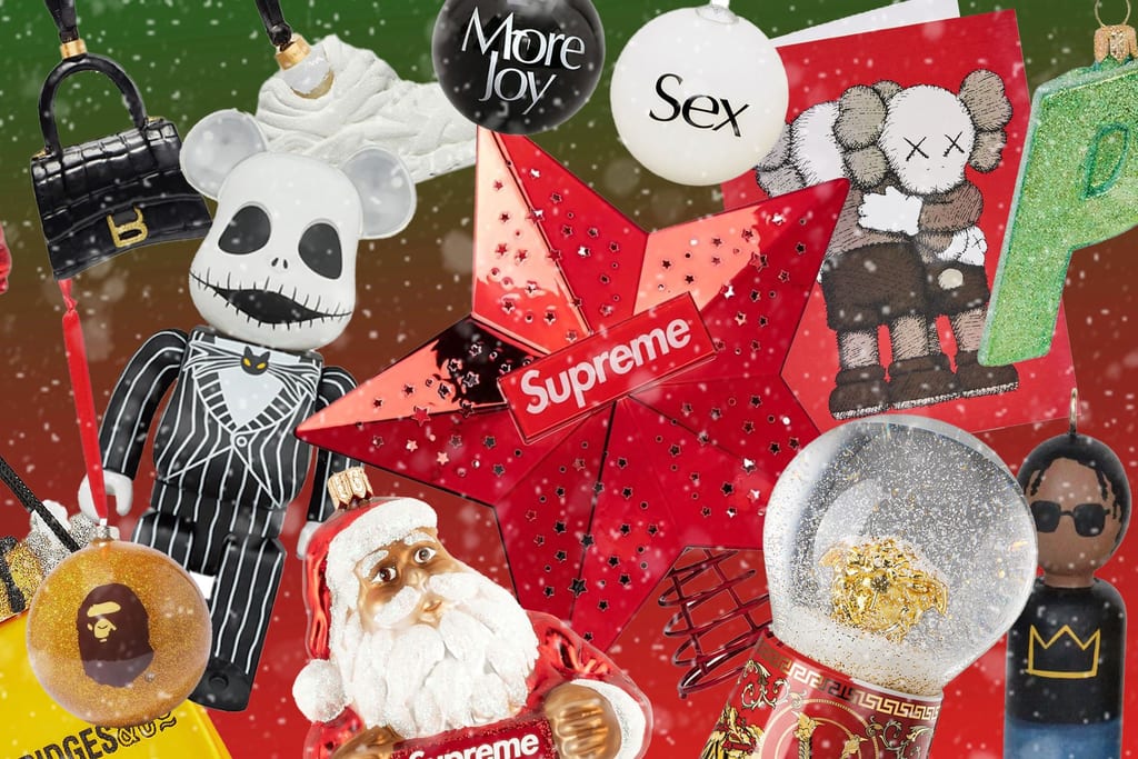 DECK OUT YOUR HALLS: A CHRISTMAS SHOPPING GUIDE