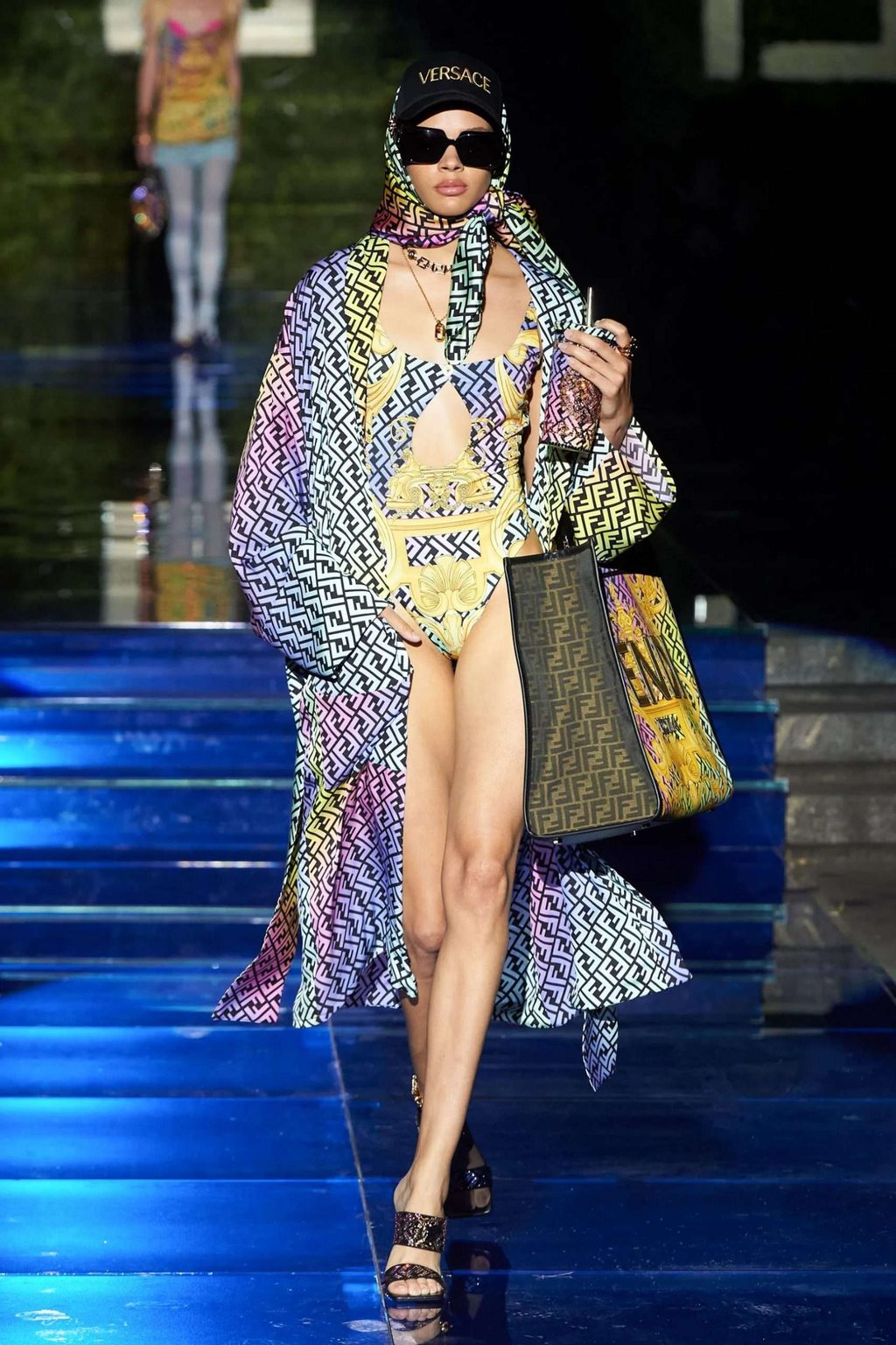 FENDACE: A CELEBRATION OF ITALIAN LUXURY