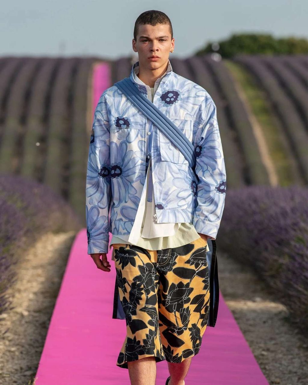 NO ONE STAGES A SHOW LIKE JACQUEMUS