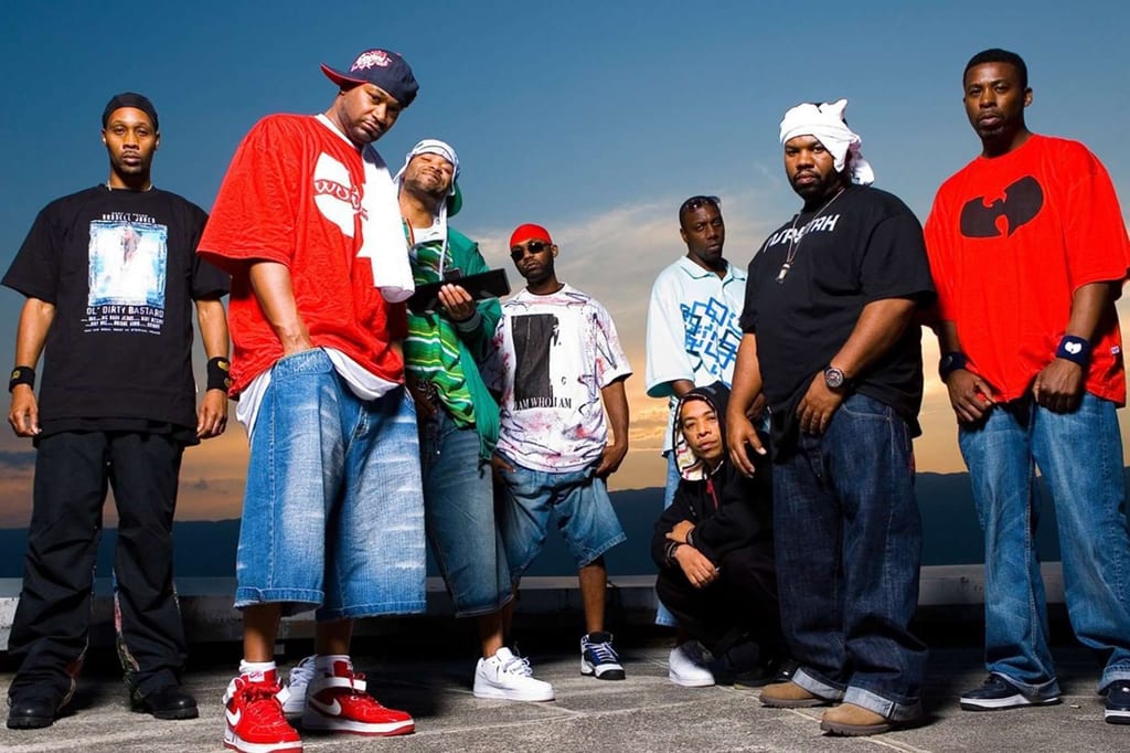 THE BAGGIER, THE BETTER: HOW ULTRA-WIDE DENIM TOOK OVER THE 90S