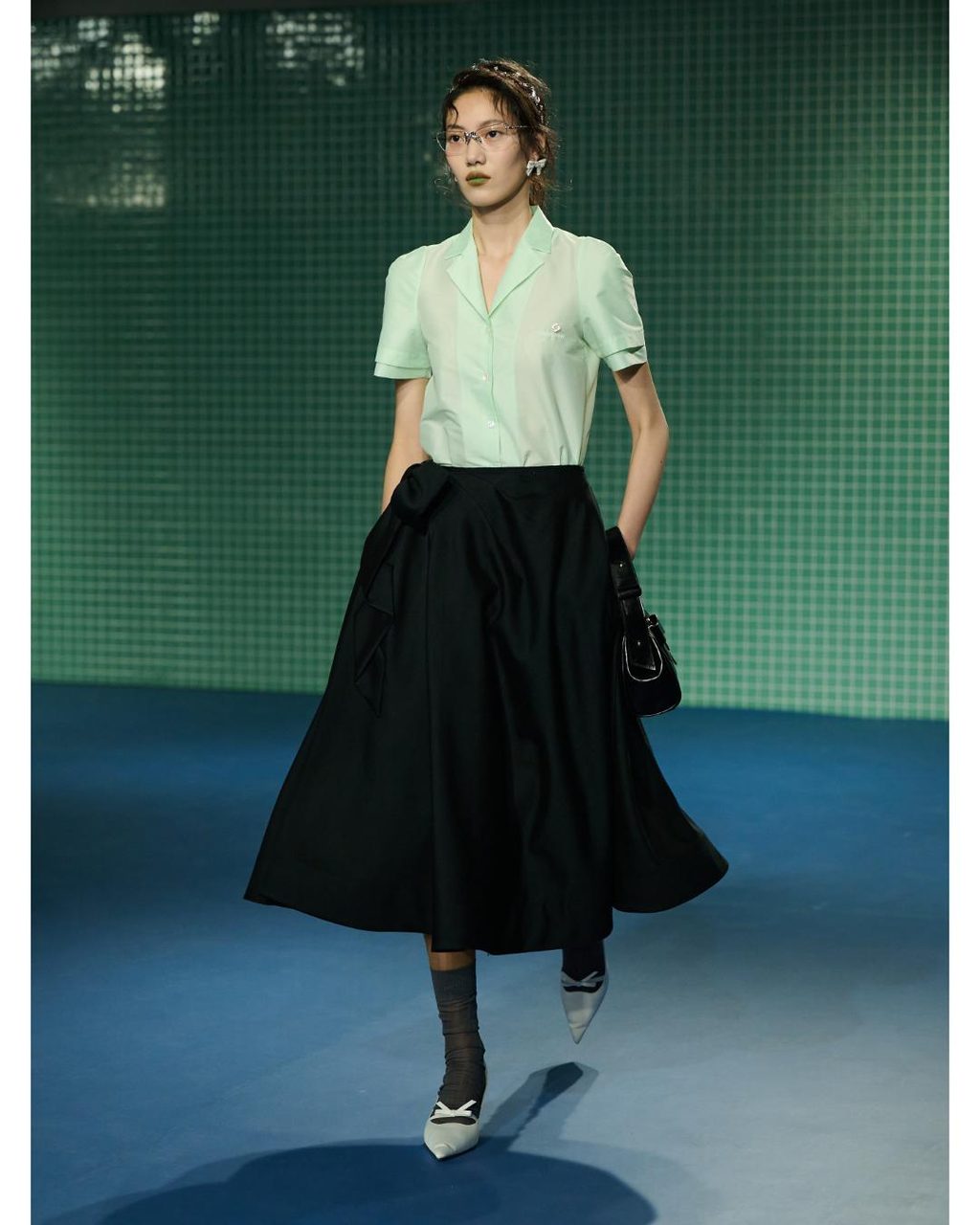 We spoke with SHUSHU/TONG about their SS25 collection