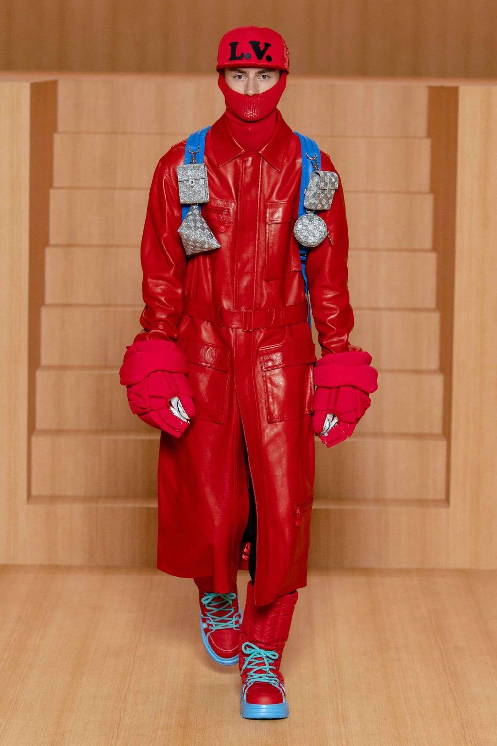 HOW VIRGIL ABLOH USED 6 SECONDS OF MUSIC TO INSPIRE THE ENTIRE LOUIS VUITTON SS22 SHOW