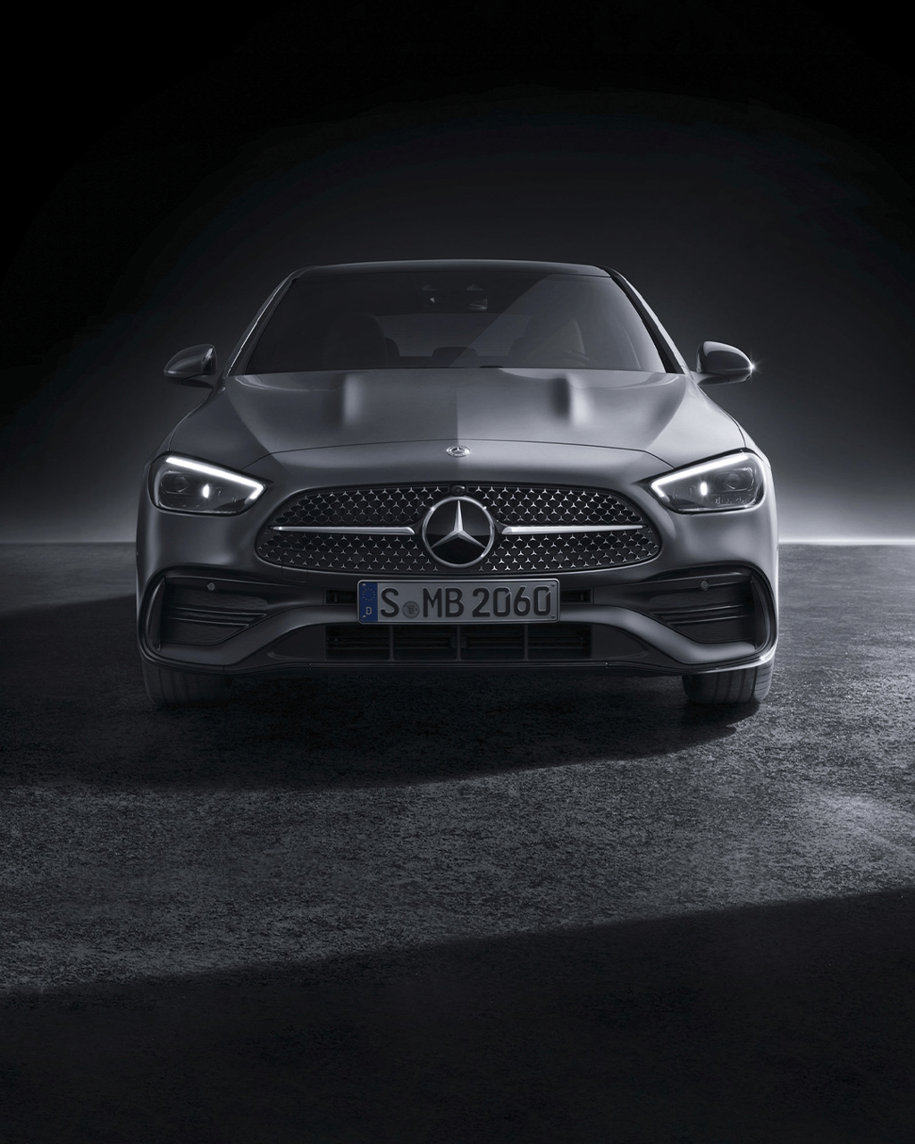 THE 2022 MERCEDES-BENZ C-CLASS SEDAN IS THE FUTURE OF LUXURY, AND HERE'S WHY