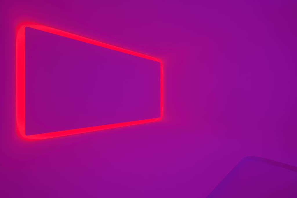 JAMES TURRELL’S LATEST WORK TRANSFORMS SWAROVSKI KRISTALLWELTEN