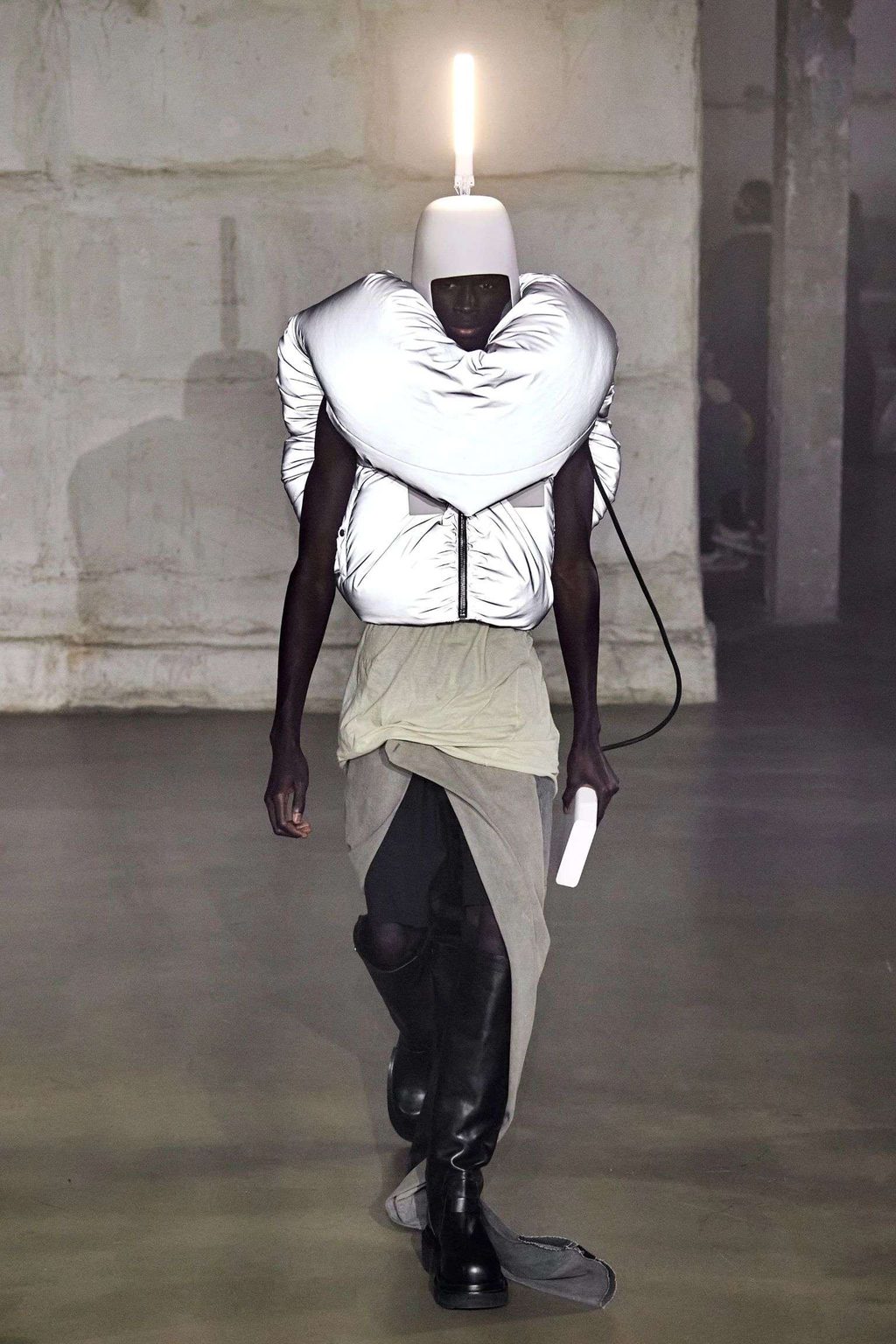 RICK OWENS GETS "DELICIOUSLY SLEAZY" FOR AW22