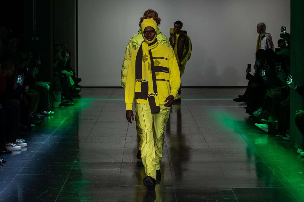 ROBYN LYNCH AW22 CENTRES TECHNOLOGY & HERITAGE