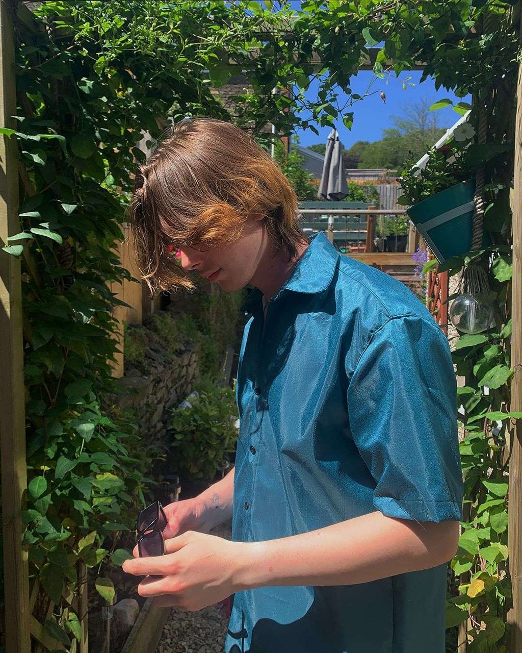 CULTED STAFF TELLS: OUR SOCIAL MEDIA EDITOR HAS BEEN MAKING GARMS