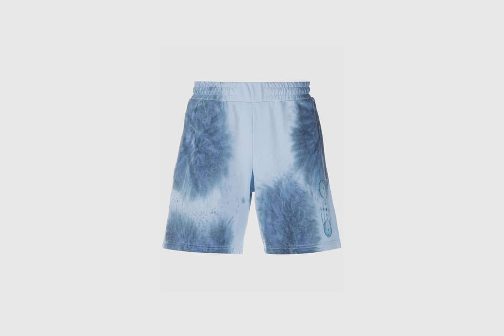 STEP OUT OF YOUR COMFORT ZONE WITH 4 TYPES OF SHORTS