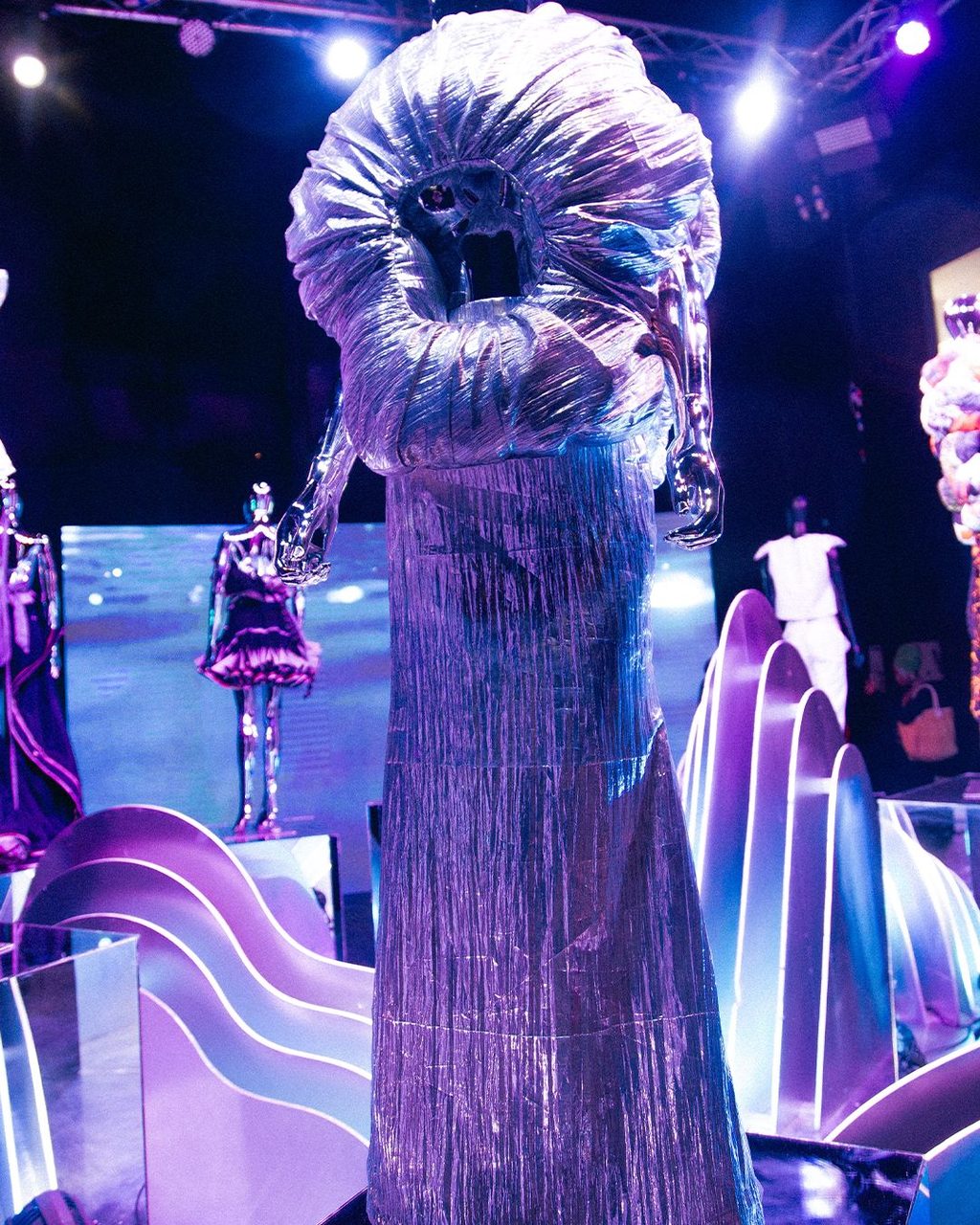 DUNSIN WRIGHT’S ‘2121: SPECULATIVE EVERYTHING’ EXPLORES THE FUTURE OF FASHION IN 100 YEARS