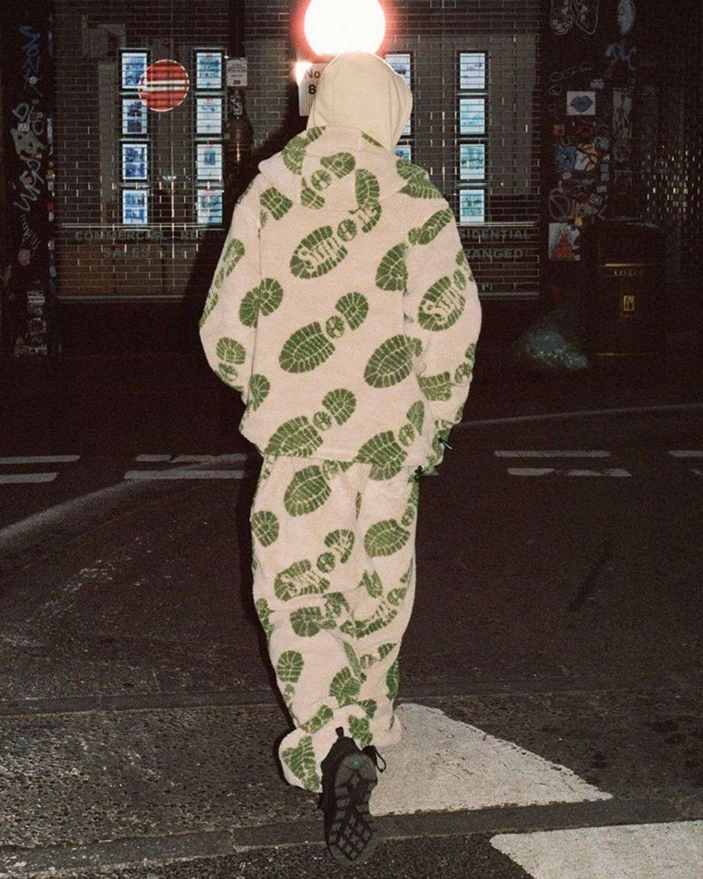CAN YOU KICK IT? SUPREME X TIMBERLAND 2.0
