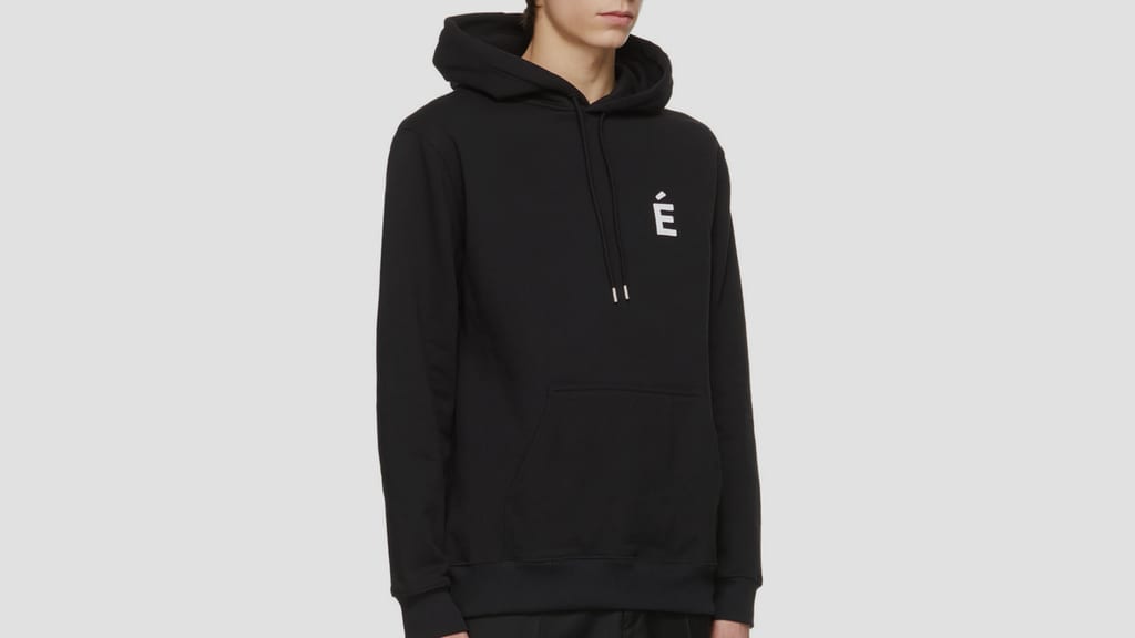 12 TIMELESS HOODIES TO SCOOP FOR YOUR WARDROBE