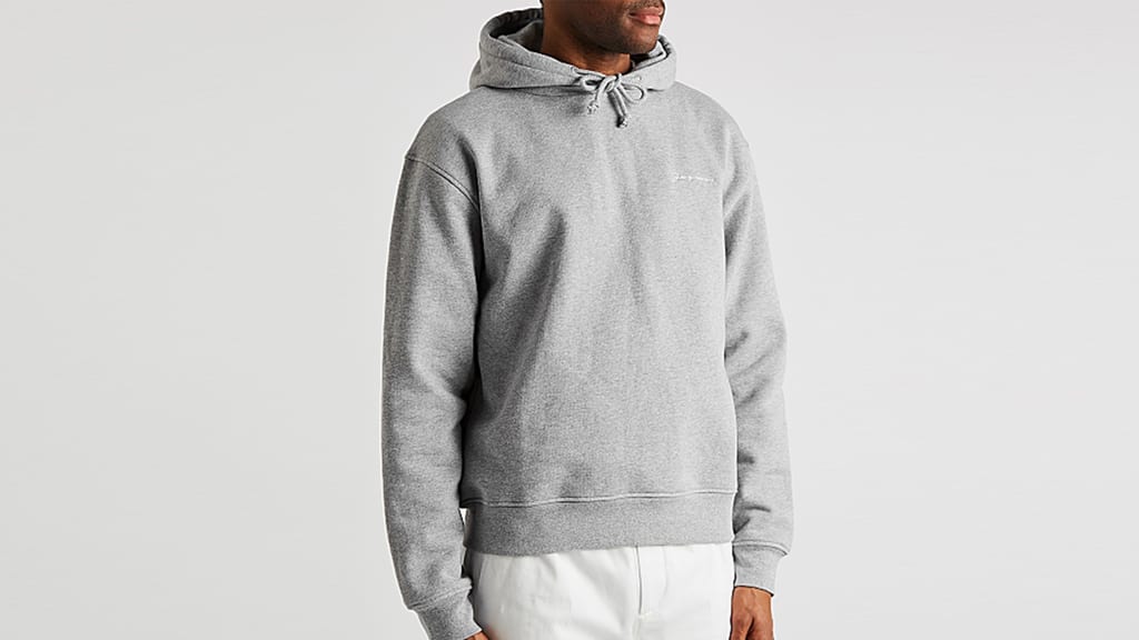 12 TIMELESS HOODIES TO SCOOP FOR YOUR WARDROBE