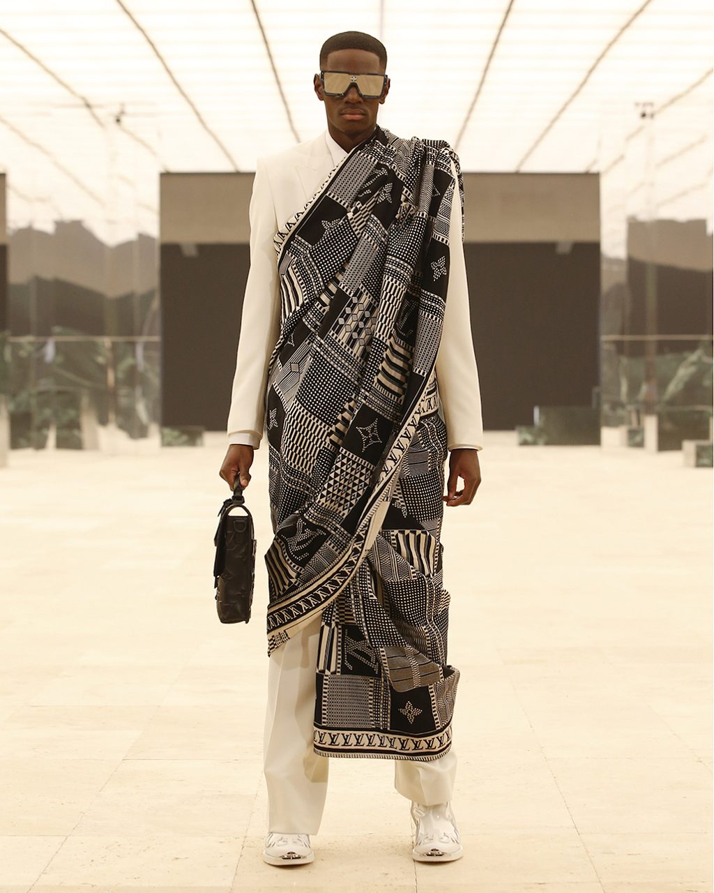LOUIS VUITTON MEN’S FALL-WINTER 2021 WAS A CELEBRATION OF BLACK MEN AND BLACK CULTURE