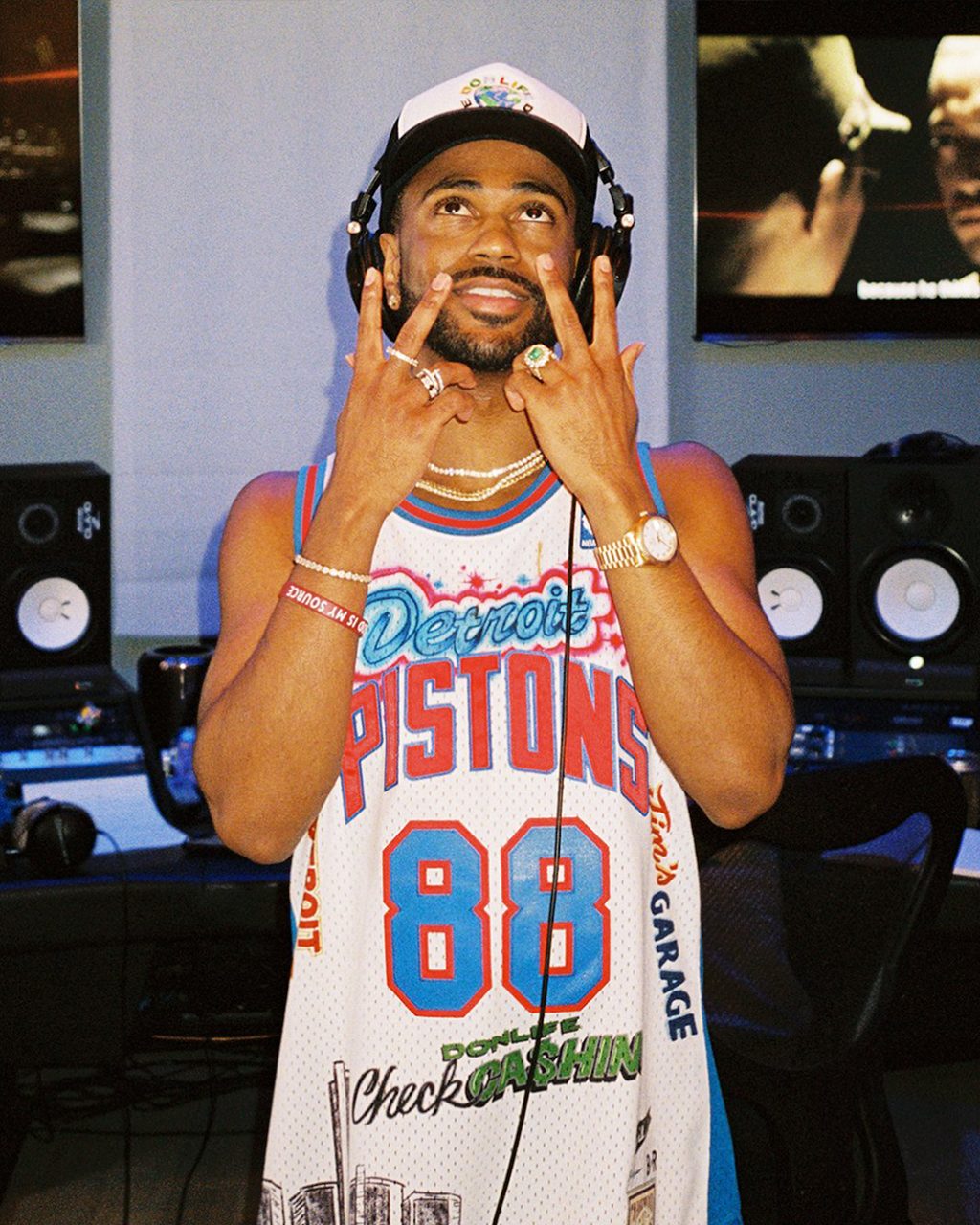 BIG SEAN & DANIEL ARSHAM COMMODIFY LONG STANDING BASKETBALL TEAMS WITH CREATIVITY