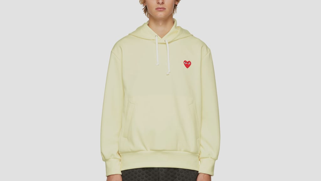 12 TIMELESS HOODIES TO SCOOP FOR YOUR WARDROBE