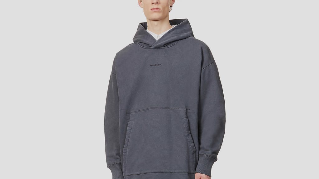 12 TIMELESS HOODIES TO SCOOP FOR YOUR WARDROBE