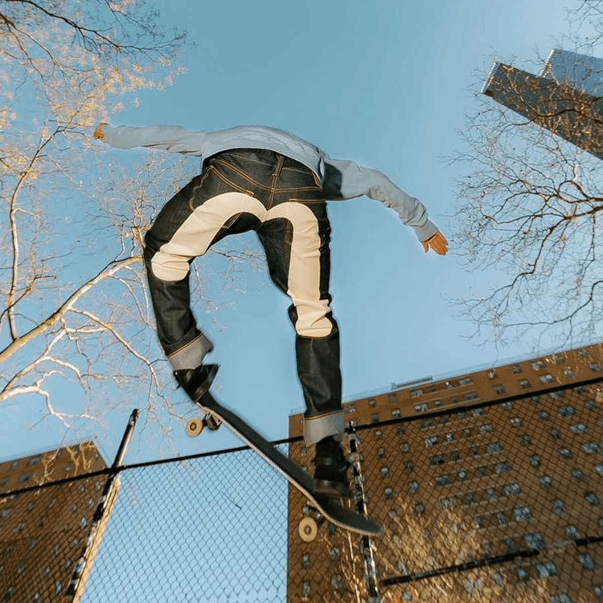 トップス EVISU swag y2k flexwitme THE Y2K RESURFACE OF EVISU'S DAICOCK DENIM | Culted Fashion