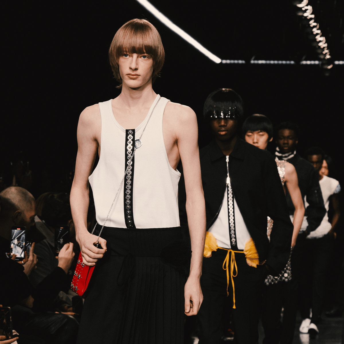 STEFAN COOKE AW22: A MASTERCLASS IN DECONSTRUCTION | Culted Fashion