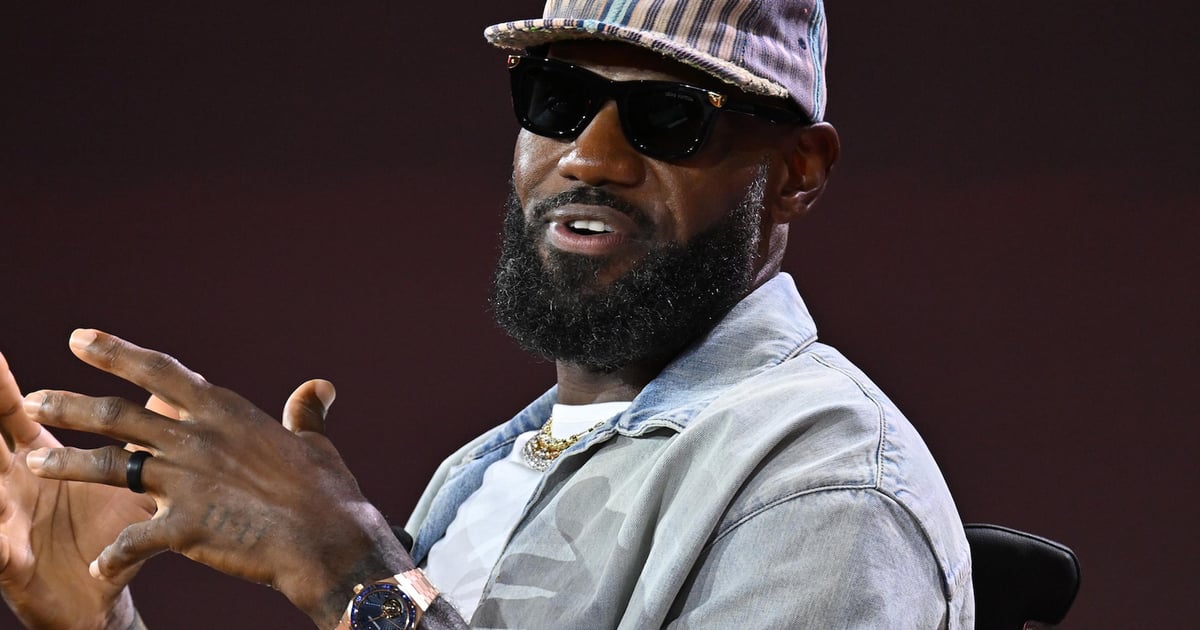 LeBron James has broke the all-time jersey sales record