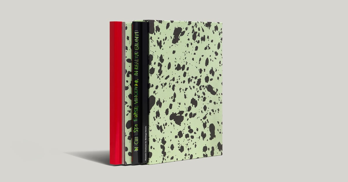 【希少・非売品】ボッテガヴェネタ FANZINE Winter 2023 4冊 Bottega Veneta releases its Winter 2023 fanzine | Culted Fashion