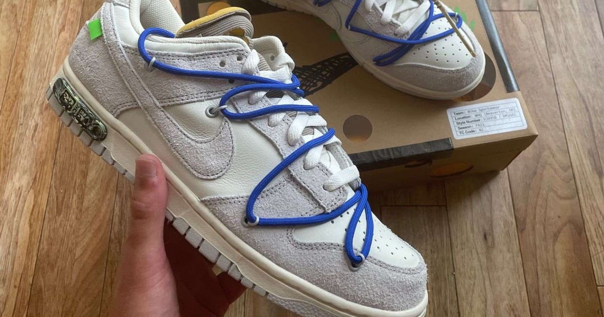 OFF-WHITE X NIKE DUNK LOW - LOT 32 | Culted Latest Drops