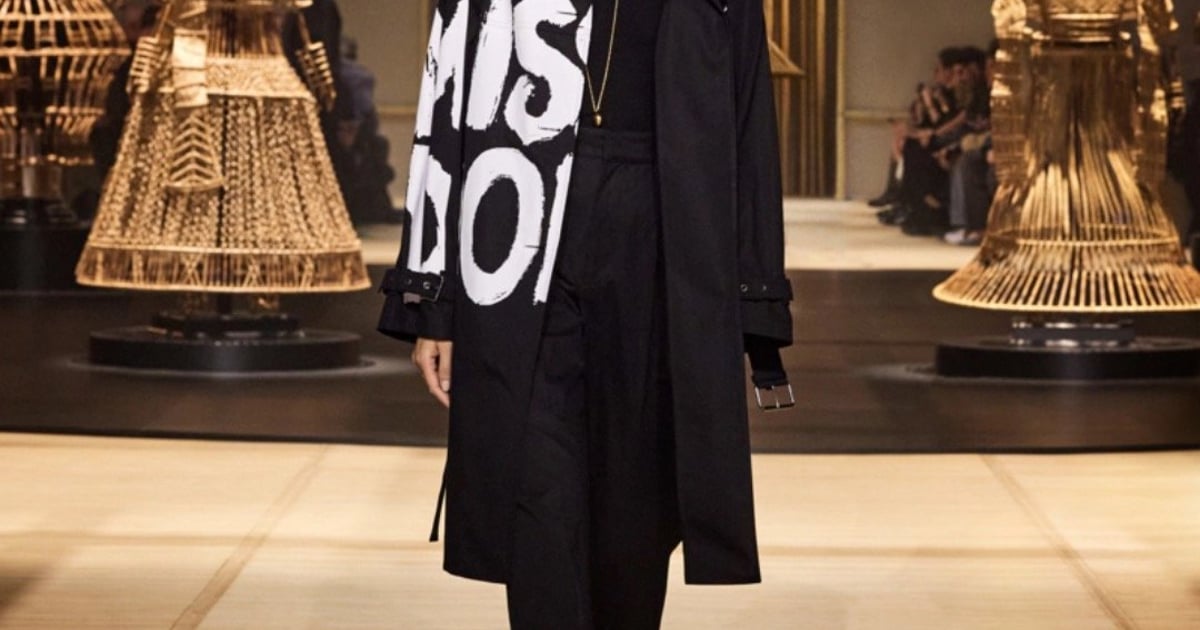 Denim? Graffiti? Dior's looking different for FW24 | Culted Fashion