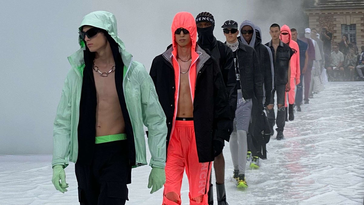 MATTHEW M. WILLIAMS' FIRST GIVENCHY MENSWEAR SHOW SLAPPED