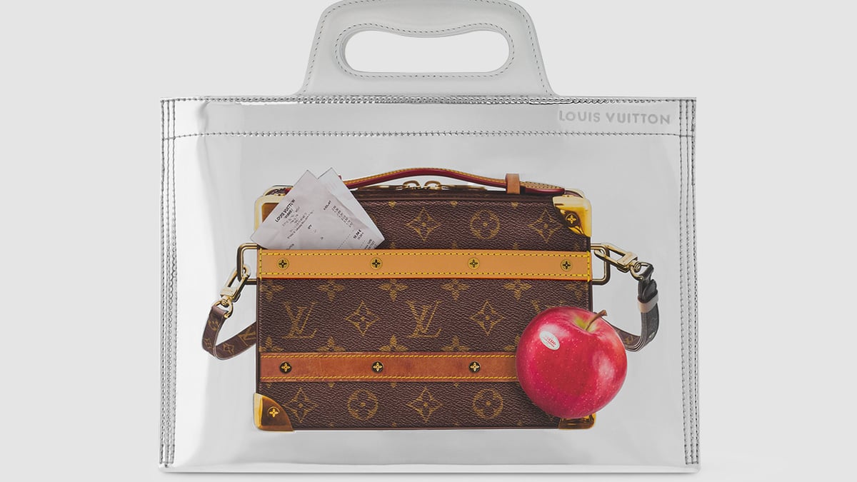 ☆新品＆未使用☆ LOUIS VUITTON ケース Louis Vuitton said “no more plastic” with its plastic freezer bag