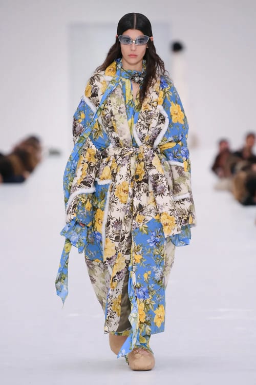 ACNE STUDIOS IS HERE TO UPHOLSTER YOUR AW22 FIT