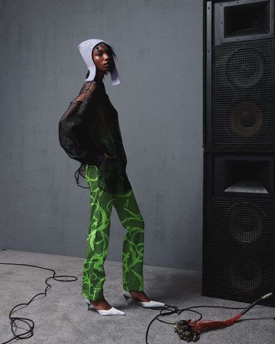 AV VATTEV REVISITS THE MUSIC LEGENDS OF THE 70S AND 90S FOR SS22