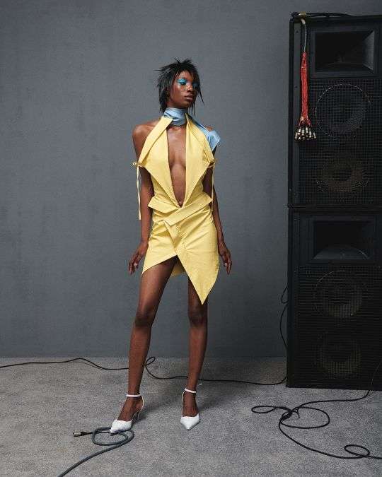 AV VATTEV REVISITS THE MUSIC LEGENDS OF THE 70S AND 90S FOR SS22