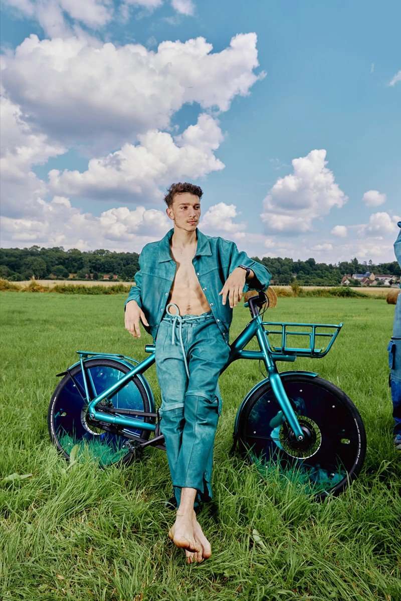PIGALLE ‘FREEDOM FLIES’: AN ODE TO THE LIBERTY OF BIKING