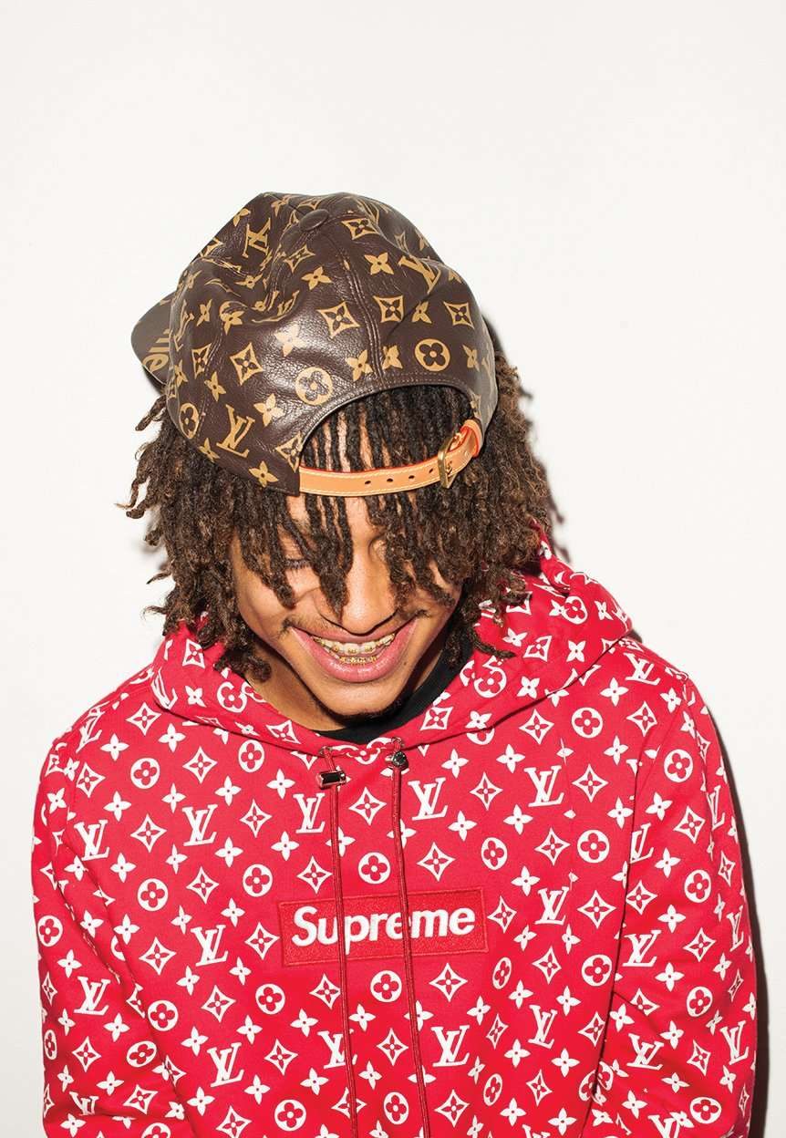 THE INTRIGUING RELATIONSHIP BETWEEN FASHION AND SKATE CULTURE