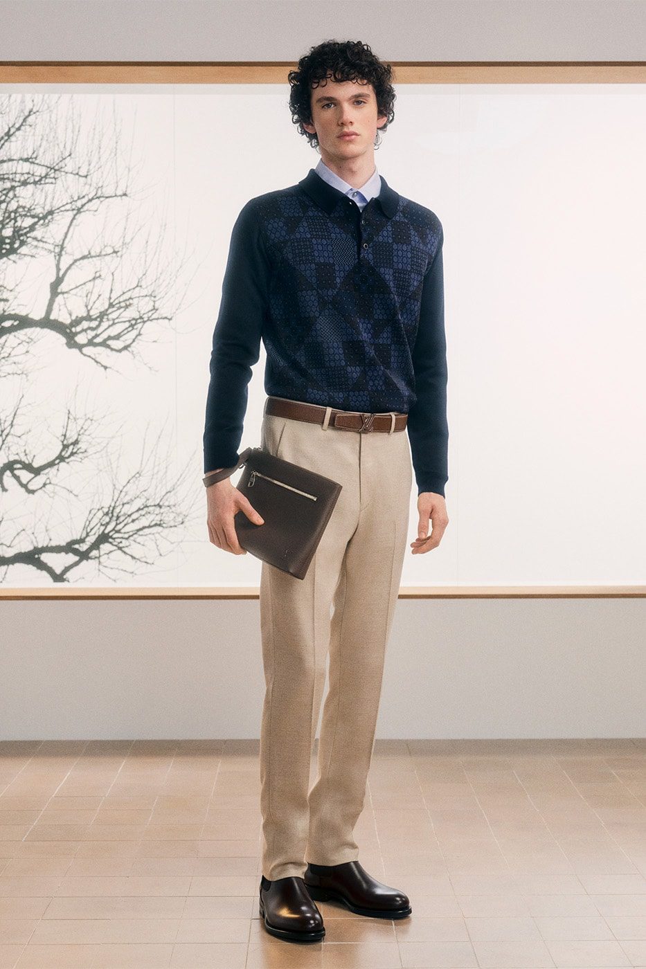 LOUIS NEW 5