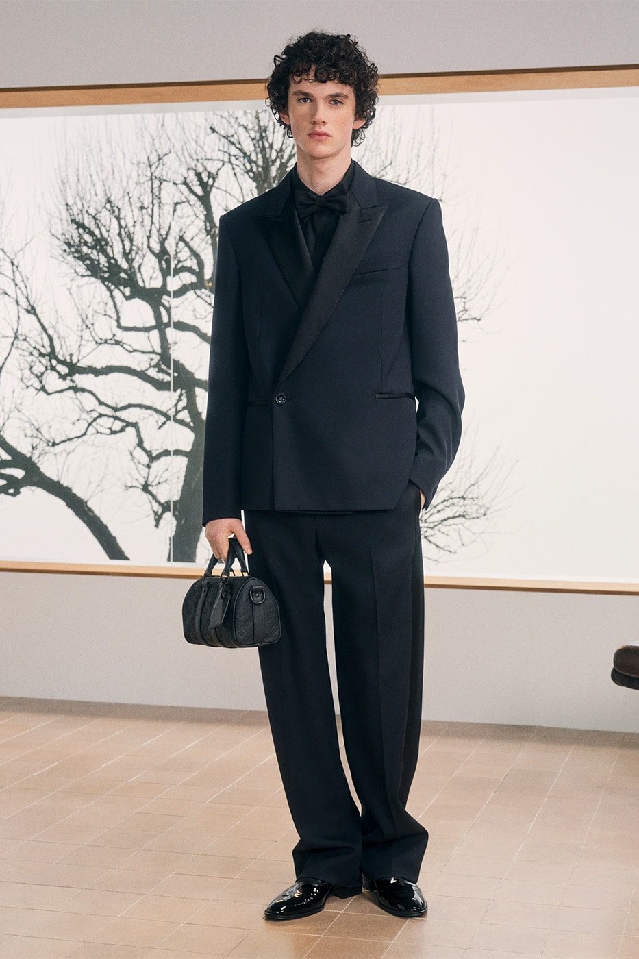 LOUIS NEW 8